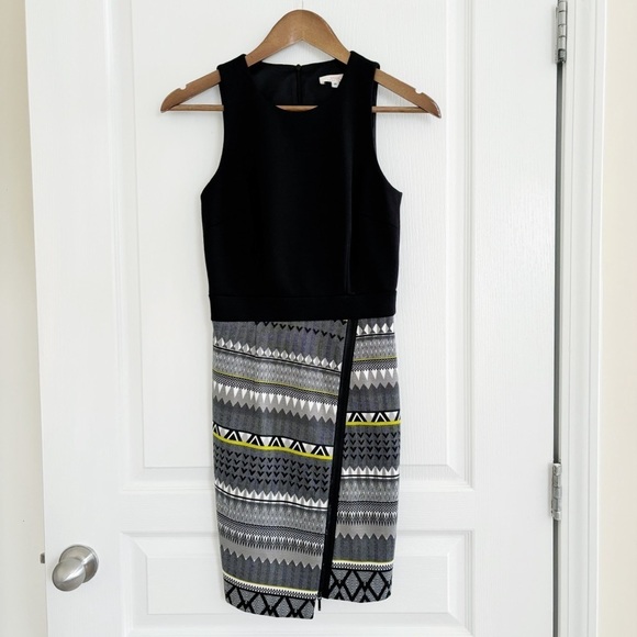 Trina Turk Dress Asymmetrical Zipper Geometric Print - Picture 1 of 8
